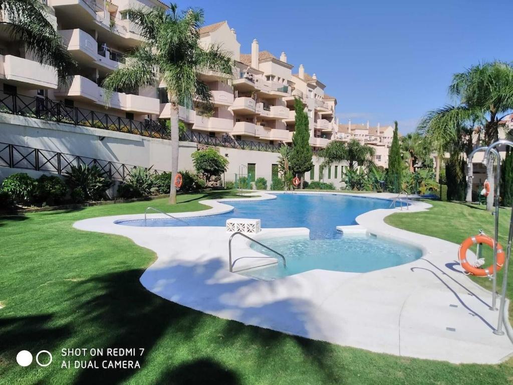 Duquesa Fairways, A Spacious Apartment With Fabulous Views And Facilities Manilva Dış mekan fotoğraf